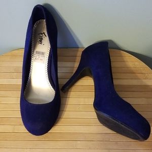 Blue Heels